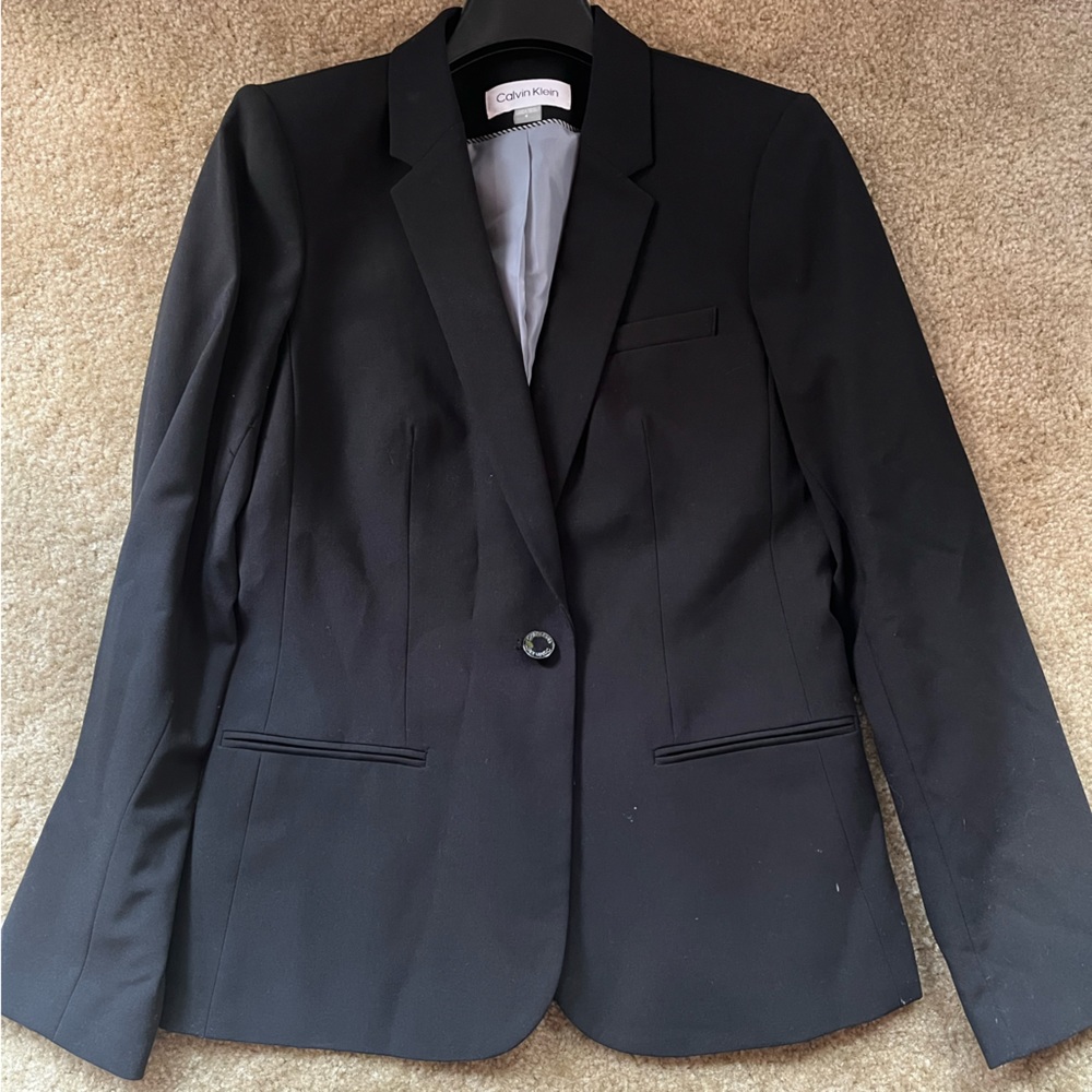 Calvin Klein Women’s One Button Blazer